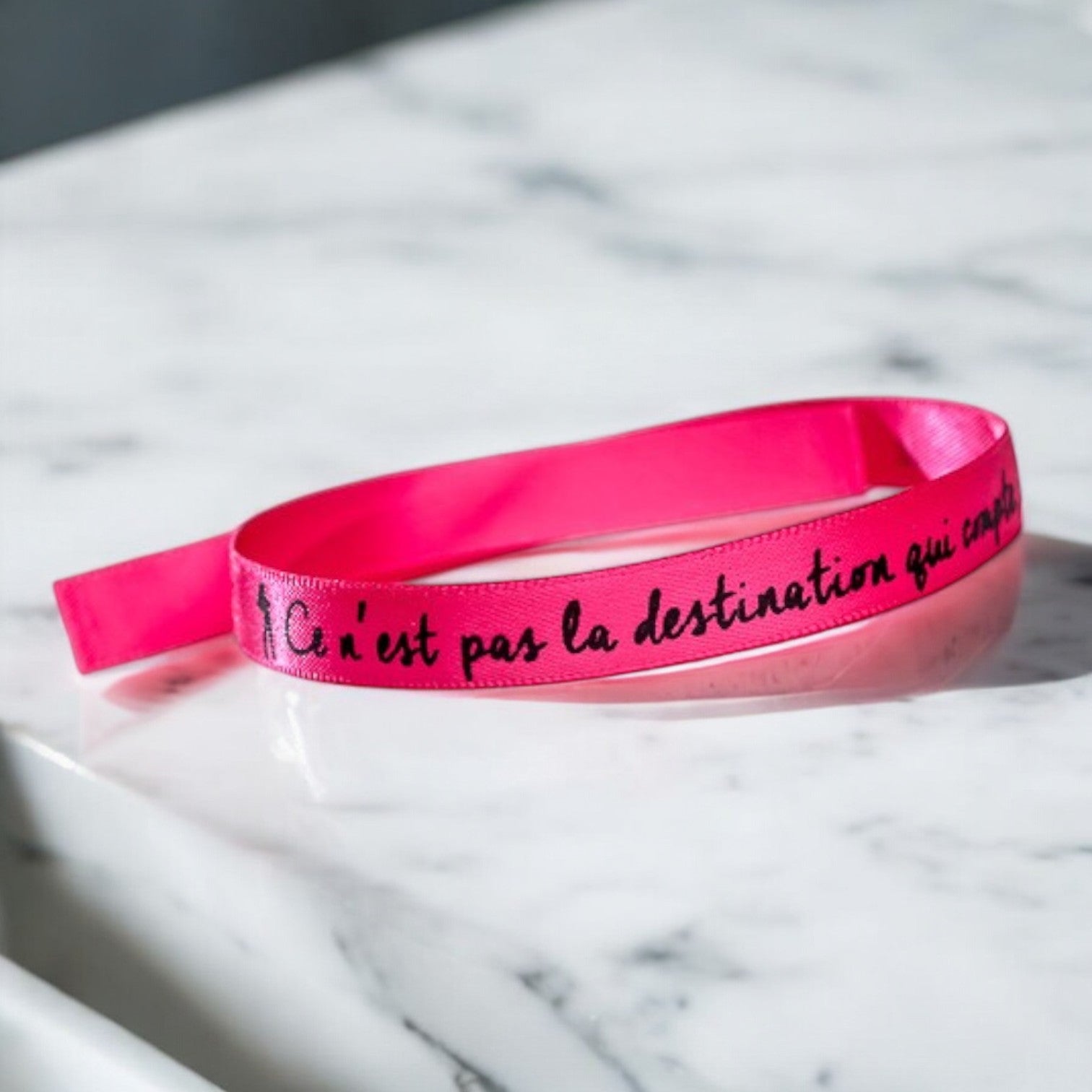 Bracelet RUBAN personnalisé à nouer ou avec fermoir