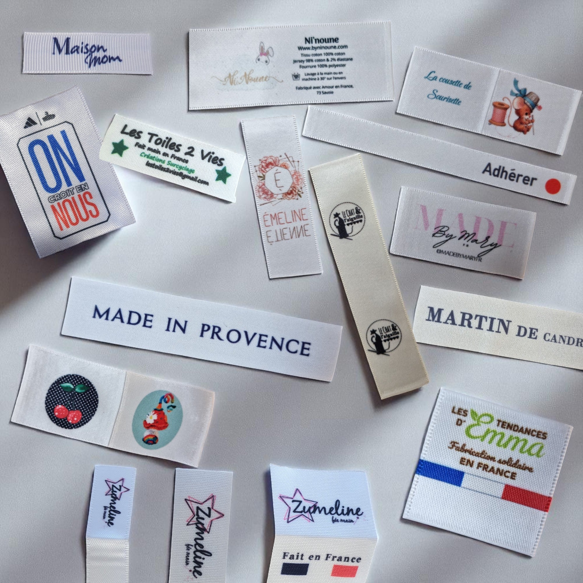 Etiquettes textiles - AVEC PLI